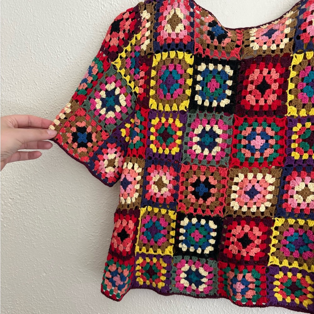 FARM Rio Multicolor Crochet Crop Top - Picture 6 of 6